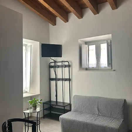 Il Vico Del Drago Guest house