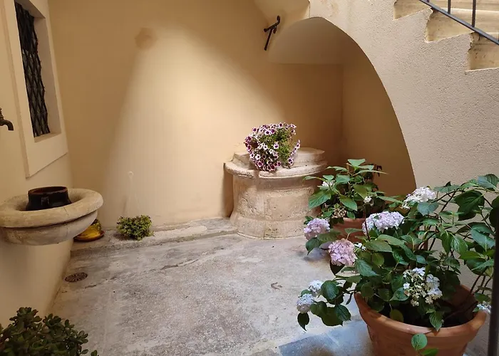 Il Vico Del Drago بيت ضيافة *