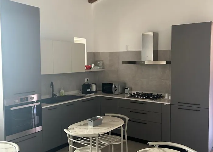 Il Vico Del Drago بيت ضيافة